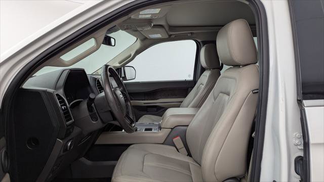 Used 2018 Ford Expedition Max Limited w/ Equipment Group 301A RWD image 14