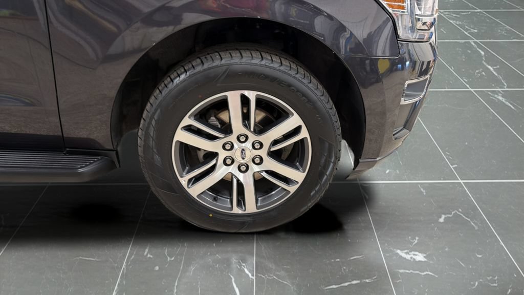 Used 2024 Ford Expedition Limited AWD/4WD image 30