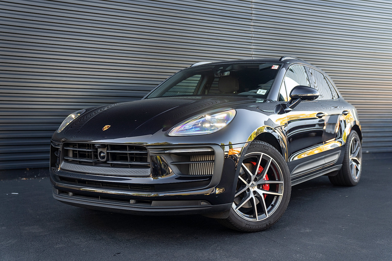 Certified 2026 Porsche Macan S AWD/4WD image 1