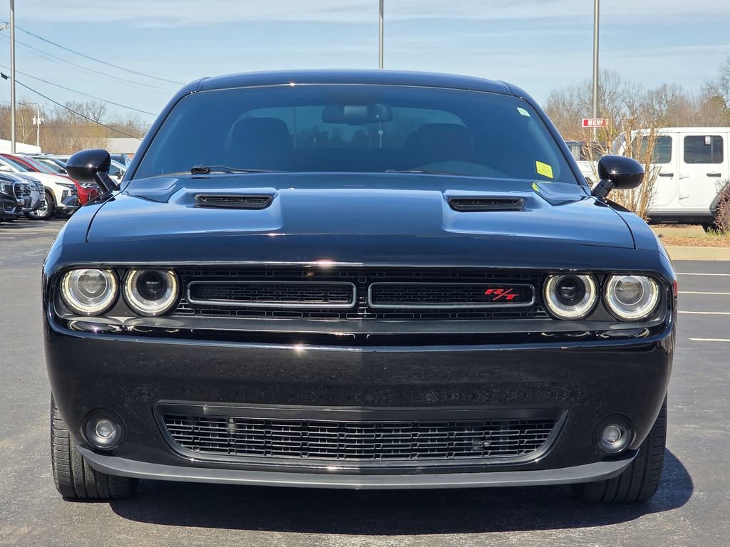 Used 2015 Dodge Challenger R/T w/ Quick Order Package 22B R/T image 3