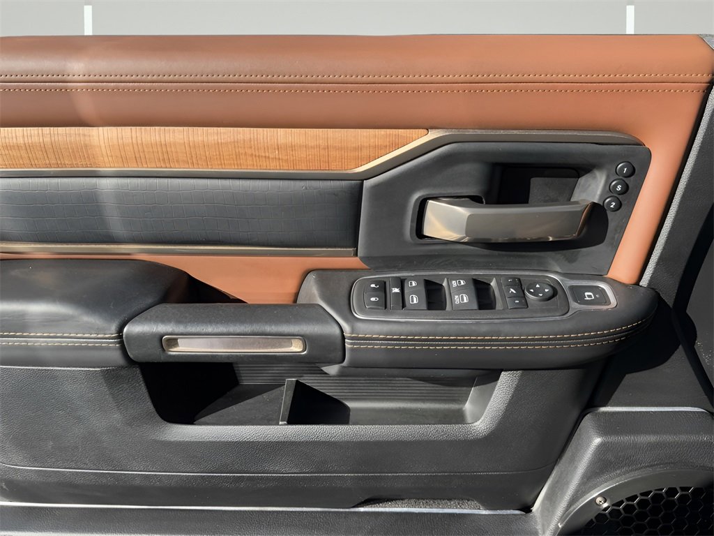 Used 2022 RAM 3500 Limited image 27