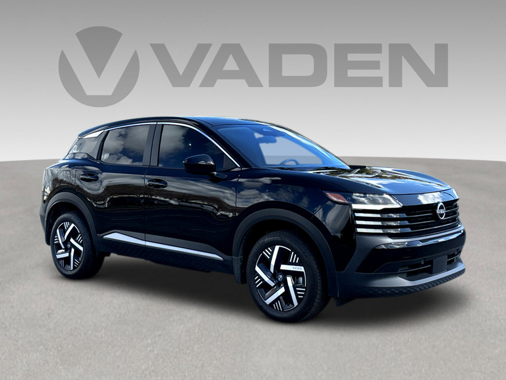 Used 2025 Nissan Kicks SV FWD image 1