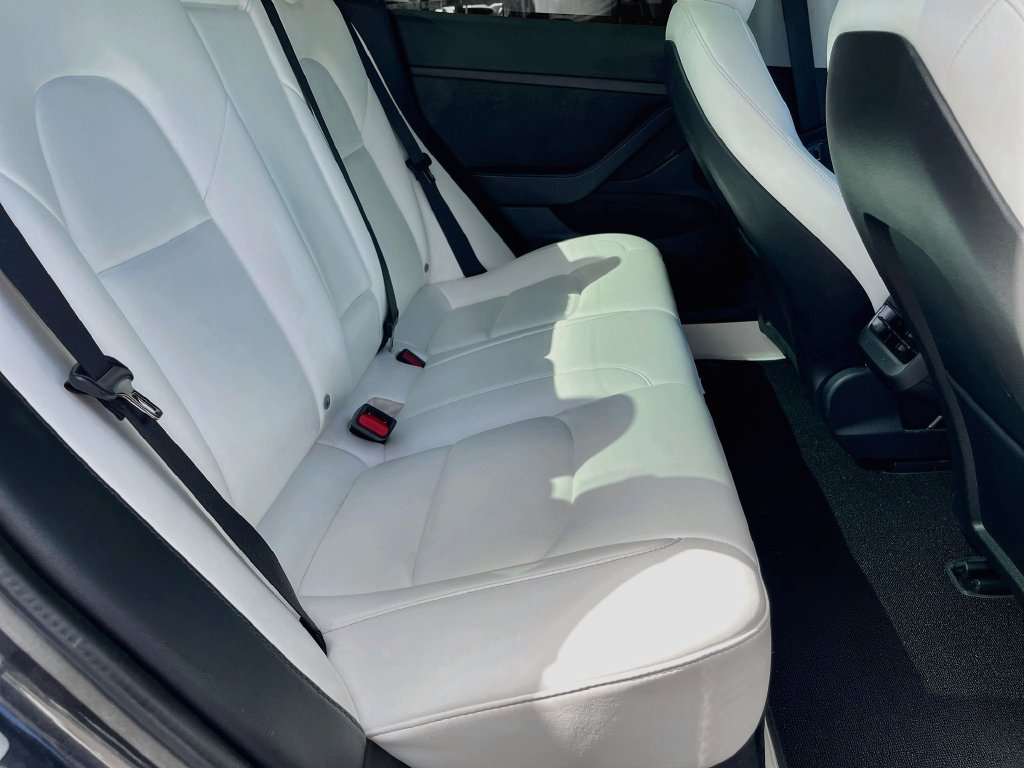 Used 2022 Tesla Model 3 Performance AWD/4WD image 25