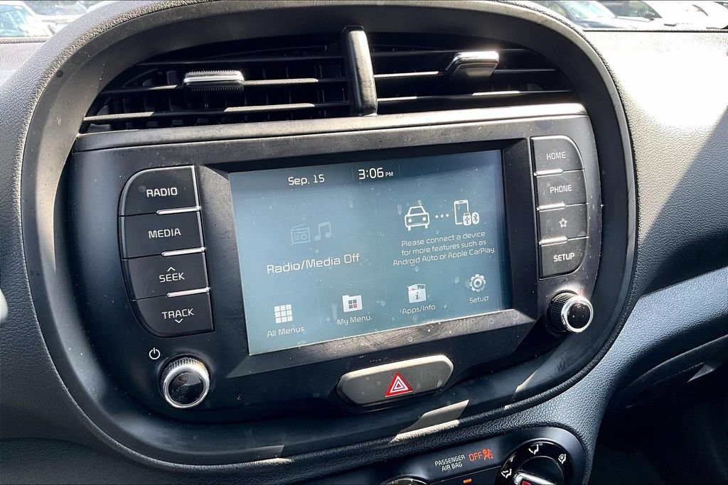Used 2021 Kia Soul LX FWD image 31