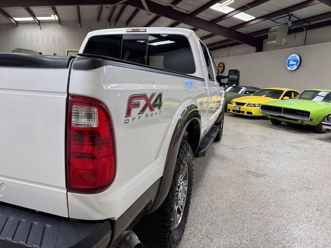 Used 2015 Ford F250 King Ranch w/ FX4 Off-Road Package AWD/4WD image 14