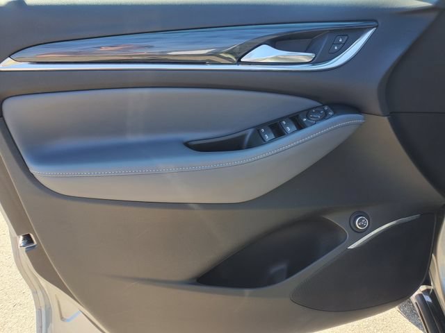 Used 2023 Buick Enclave Essence w/ Experience Buick Package AWD/4WD image 8