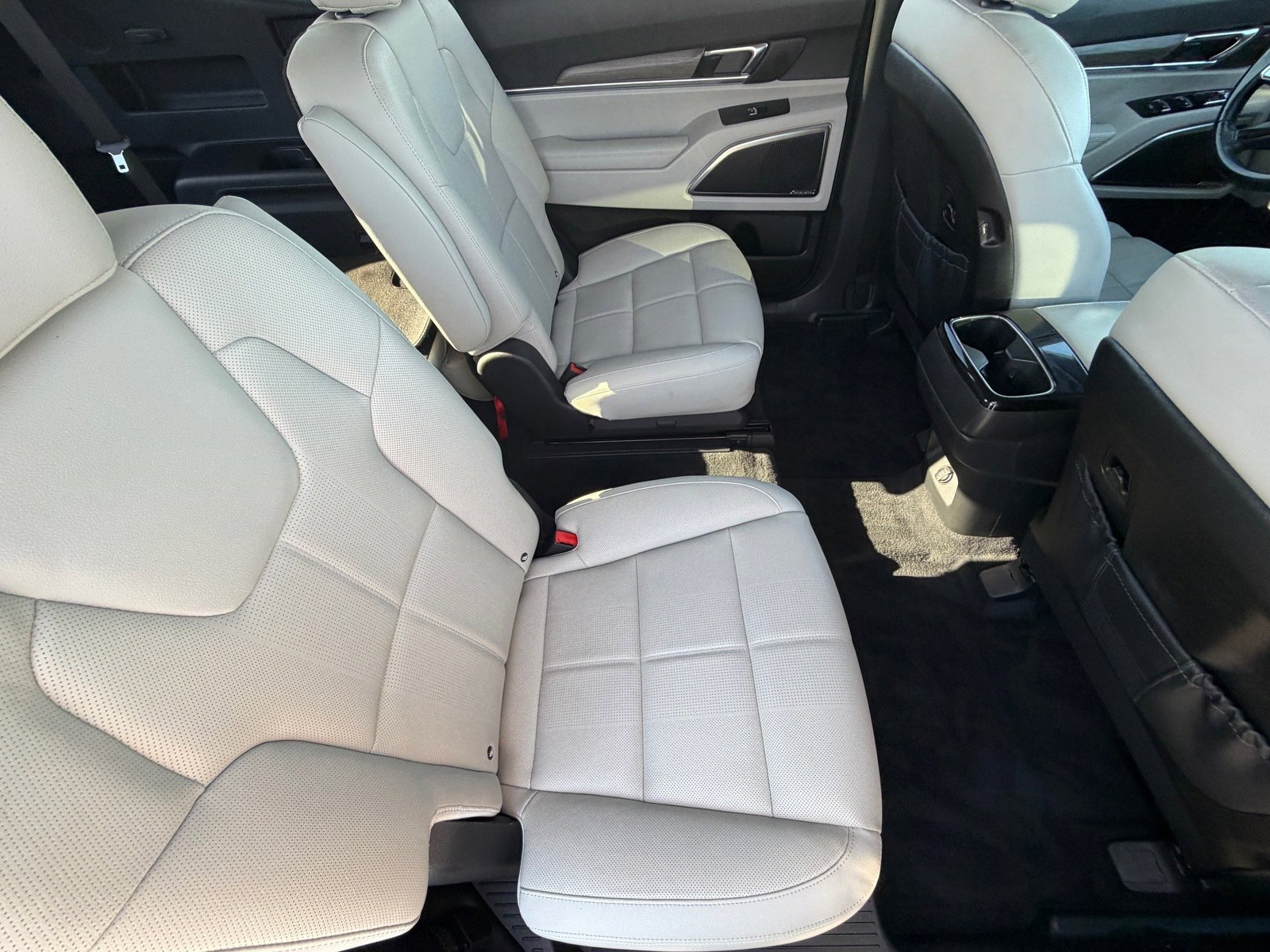 Certified 2022 Kia Telluride SX image 12