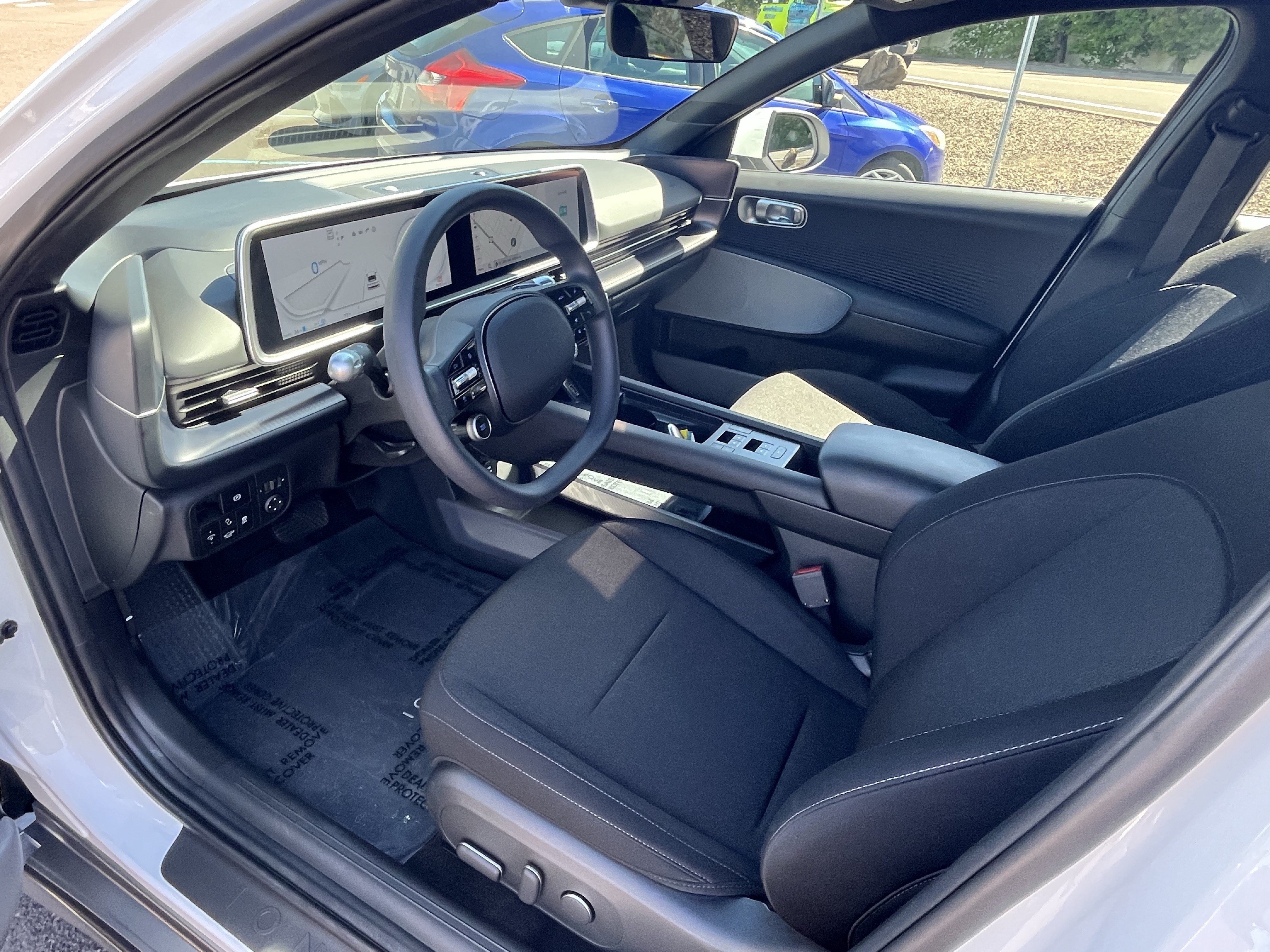 Certified 2025 Hyundai Ioniq 6 Limited RWD image 9