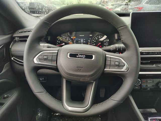 New 2026 Jeep Compass Latitude AWD/4WD image 13