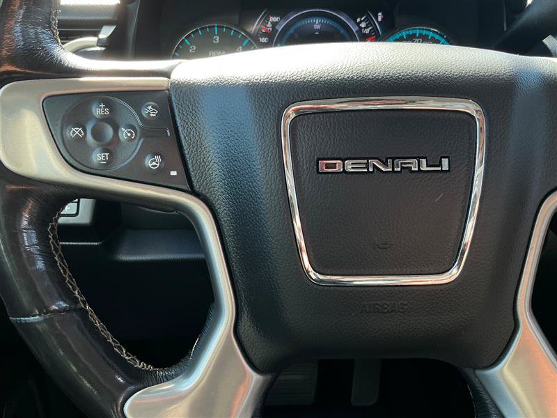 Used 2018 GMC Yukon Denali AWD/4WD image 31