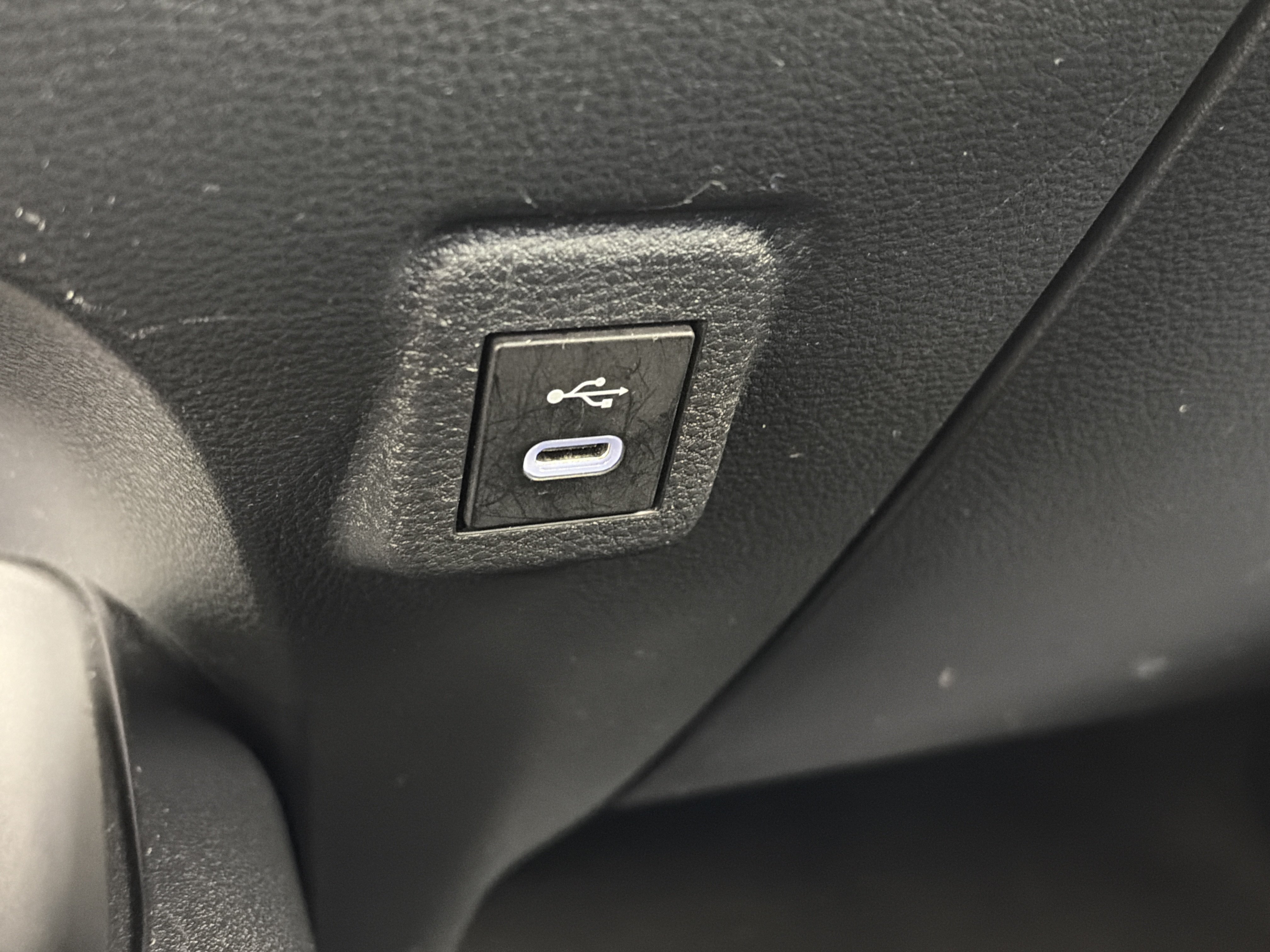Used 2024 Toyota Corolla LE FWD image 22