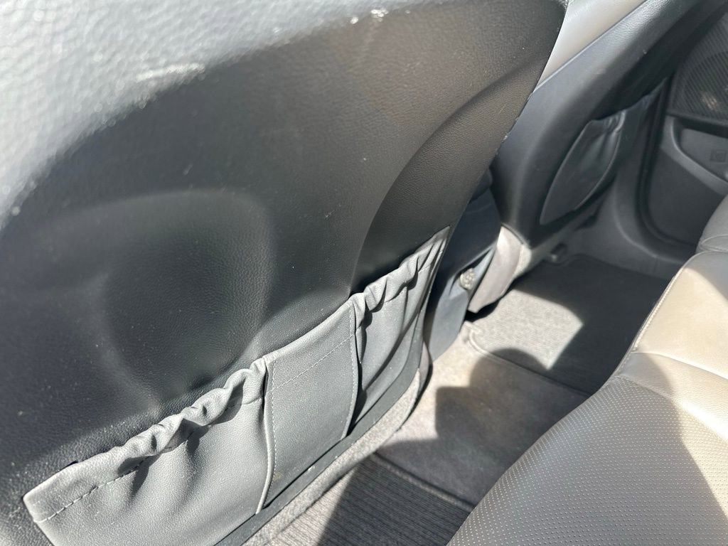 Used 2017 Hyundai Santa Fe Sport FWD image 17
