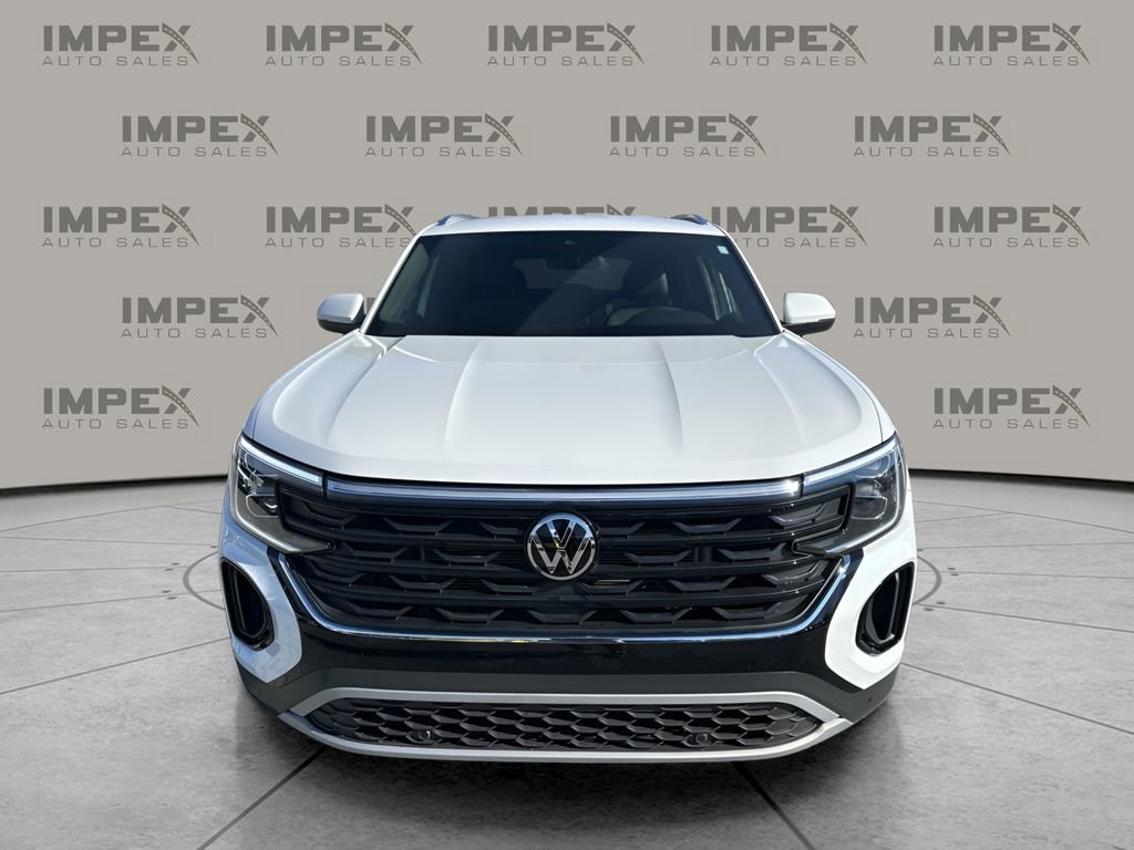 Used 2025 Volkswagen Atlas Cross Sport SE image 8