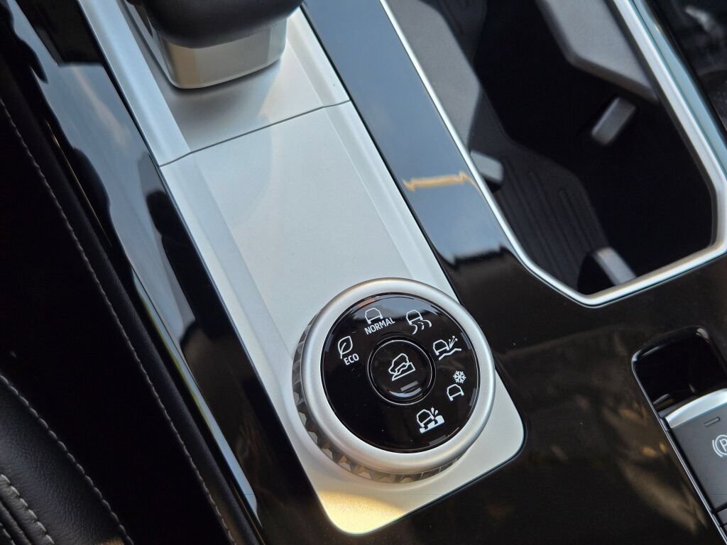 New 2026 Mitsubishi Outlander SEL AWD/4WD image 27