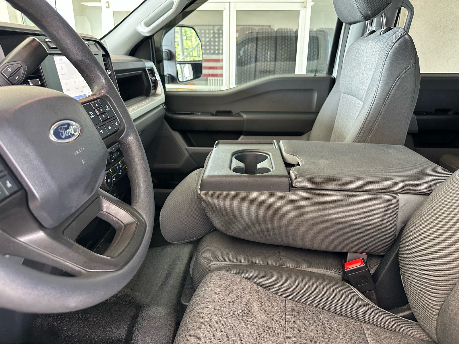 Certified 2024 Ford F350 XL w/ Snow Plow Prep Package AWD/4WD image 21