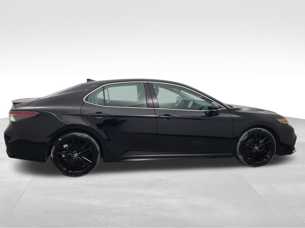 Used 2023 Toyota Camry XSE image 4