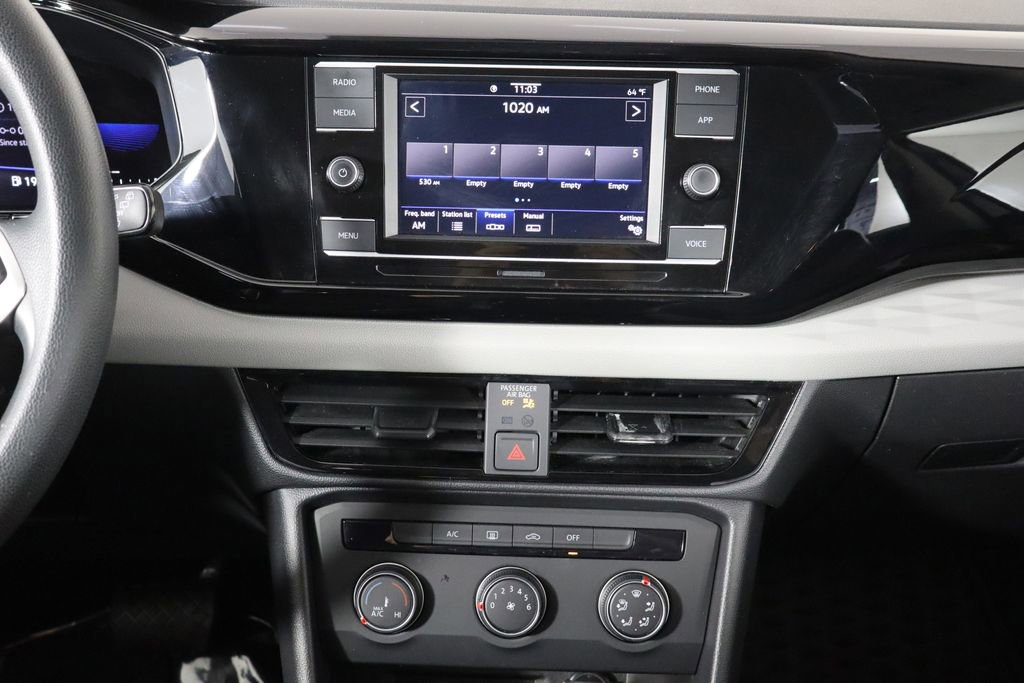 Used 2022 Volkswagen Taos S image 27