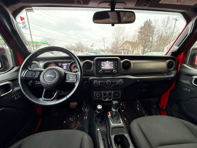 Used 2018 Jeep Wrangler Unlimited Sport S image 16