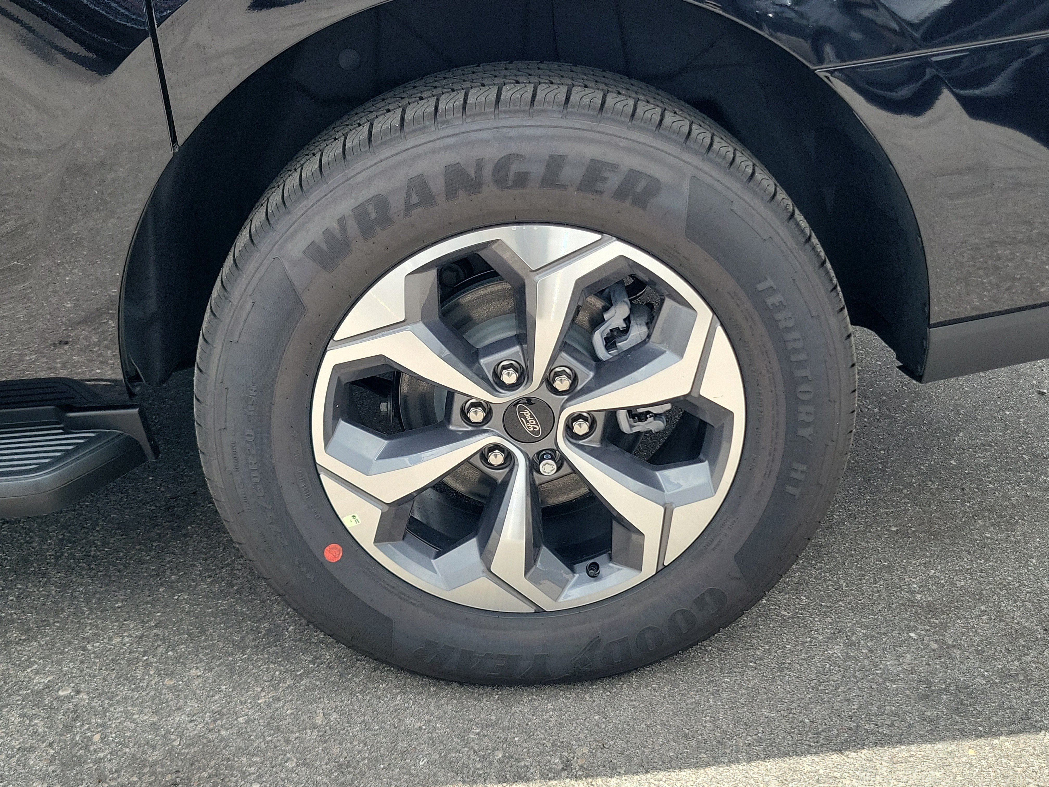 New 2027 Ford Expedition Max Active RWD image 8