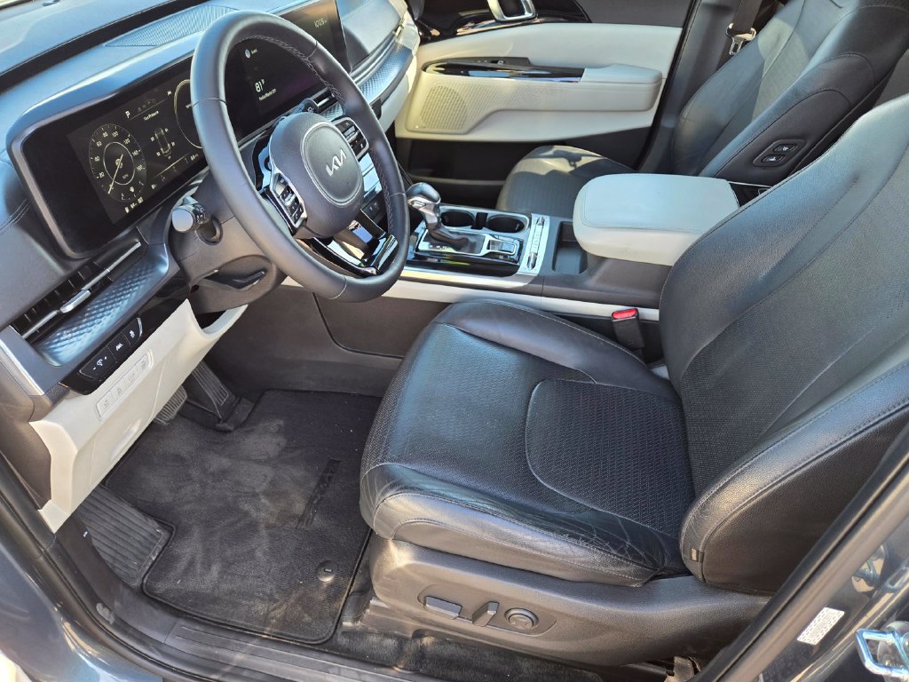 Used 2022 Kia Carnival SX Prestige FWD image 13