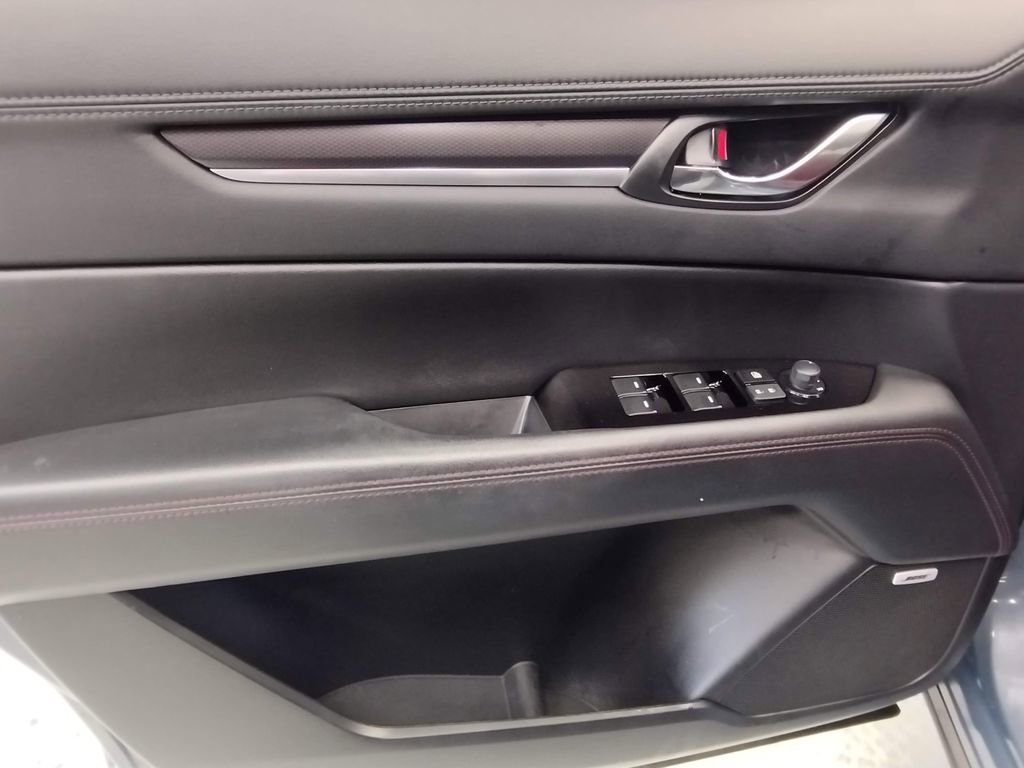 Used 2021 MAZDA CX-5 Carbon Edition image 21