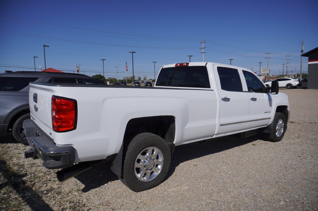 Used 2015 Chevrolet Silverado 3500 LTZ w/ Duramax Plus Package AWD/4WD image 6
