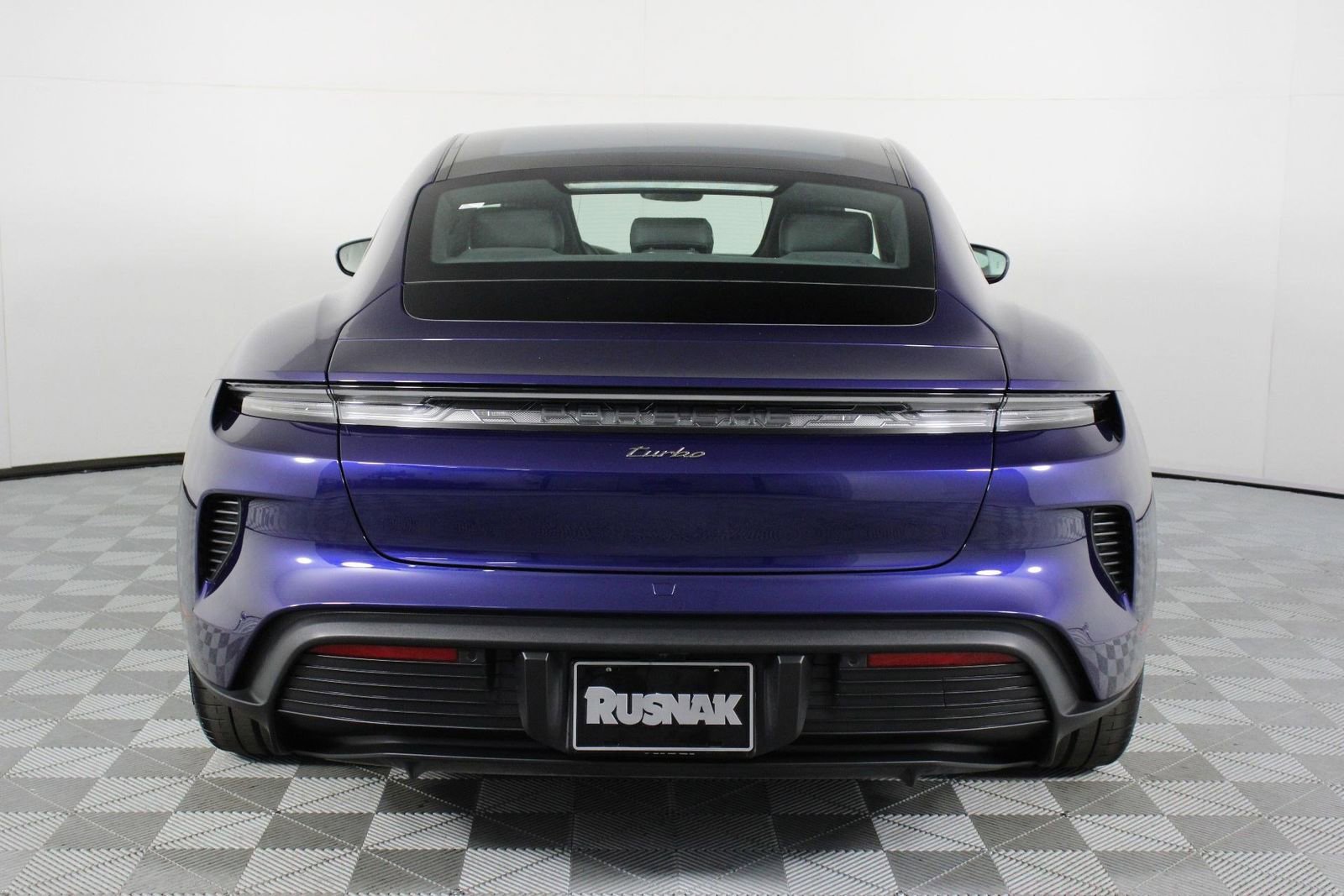 Certified 2025 Porsche Taycan Turbo image 6