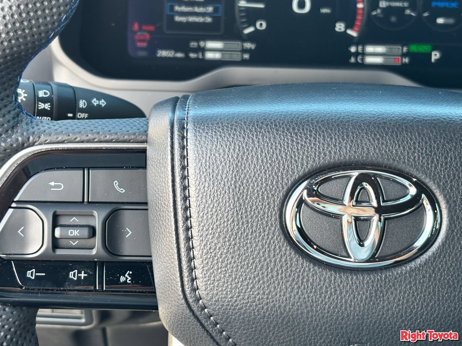 Certified 2026 Toyota Sequoia Platinum AWD/4WD image 22