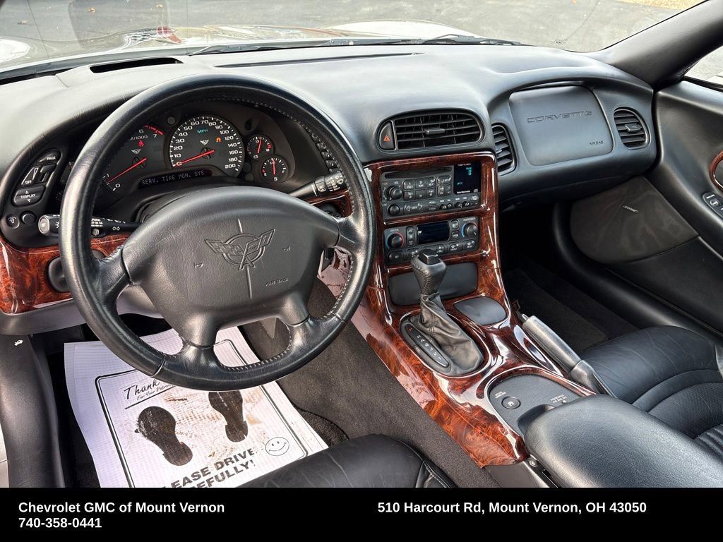 Used 2002 Chevrolet Corvette Coupe w/ Preferred Equipment Group2 image 15