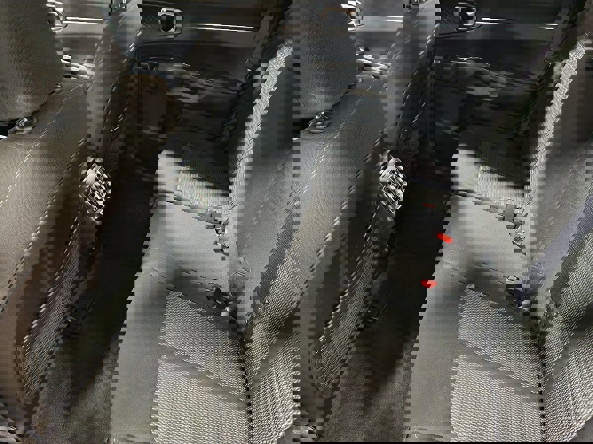 Used 2023 Kia Sorento LX image 52