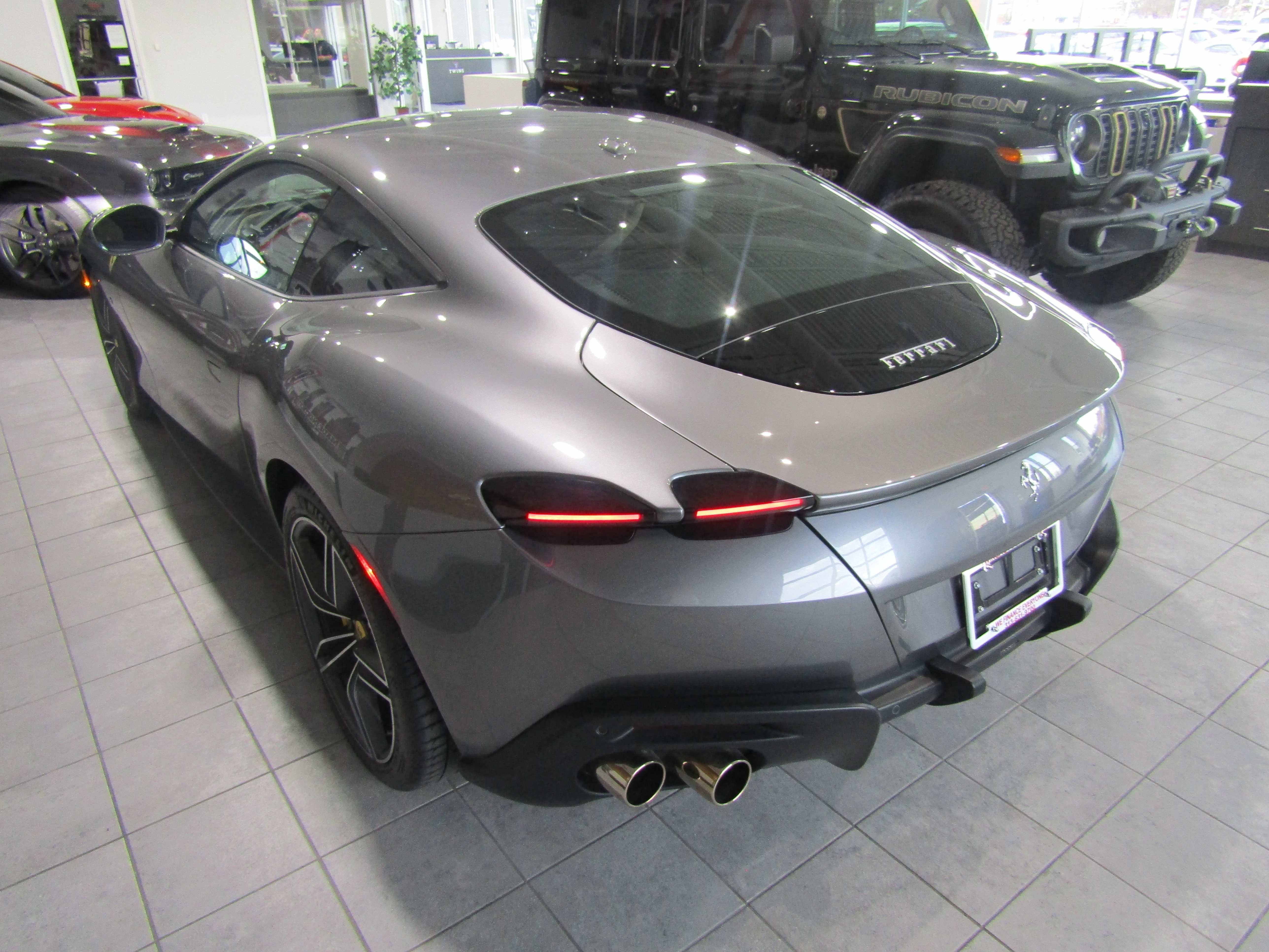 Used 2023 Ferrari Roma image 6