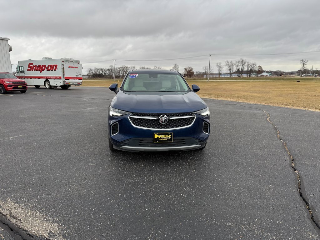 Used 2023 Buick Envision Avenir image 8