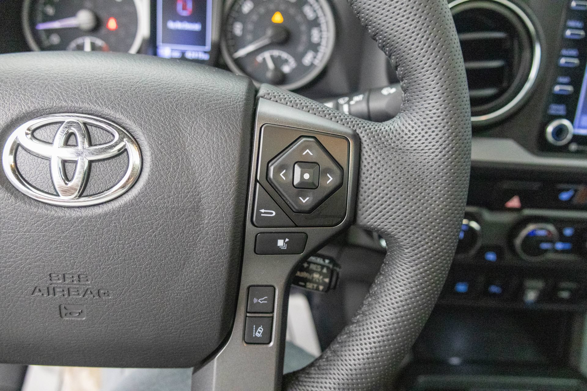 Used 2023 Toyota Tacoma TRD Sport w/ TRD Premium Sport Package AWD/4WD image 14