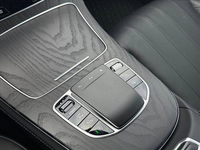 Used 2021 Mercedes-Benz E 350 4MATIC Sedan image 12