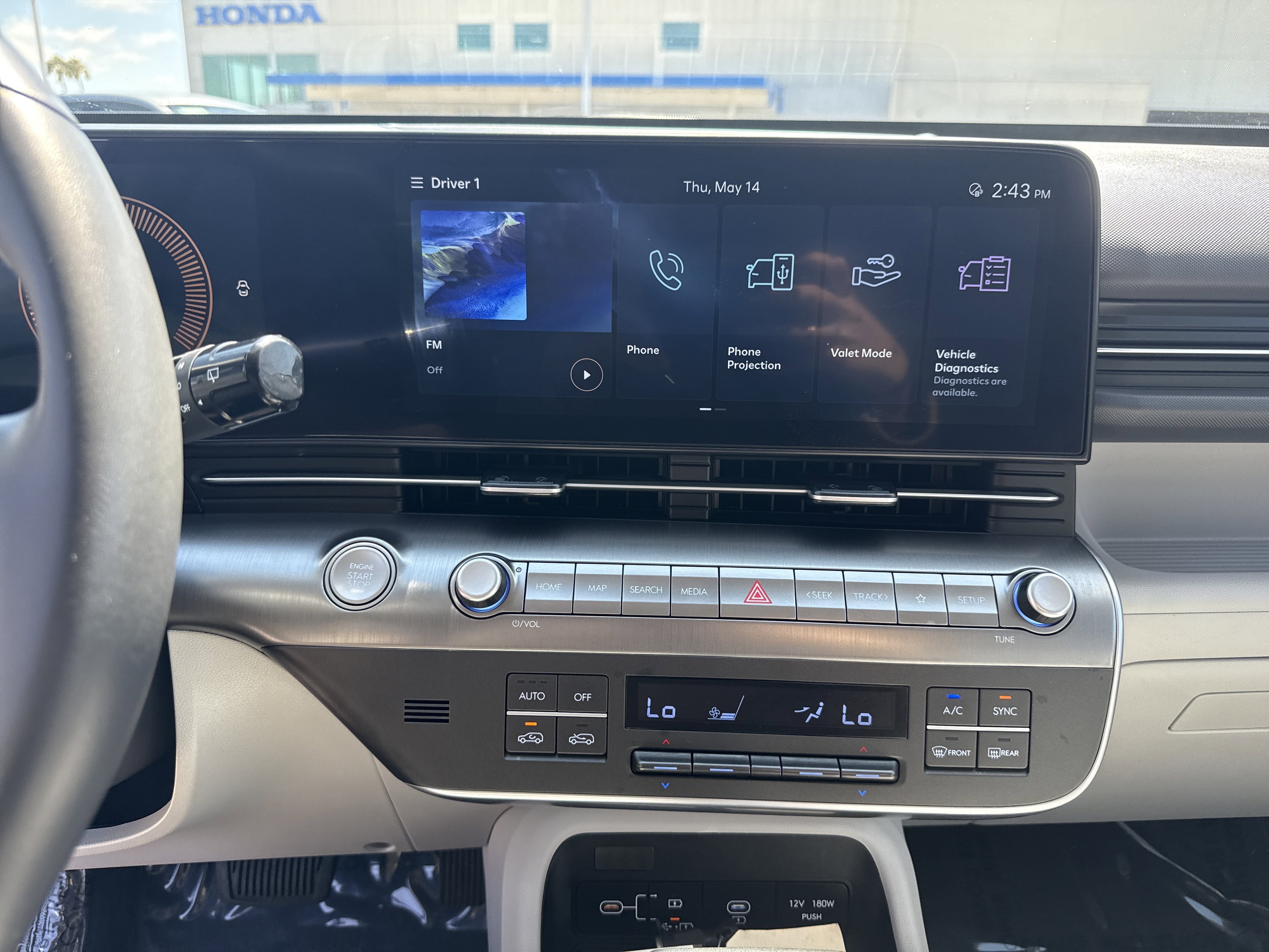 Used 2025 Hyundai Kona SEL FWD image 21