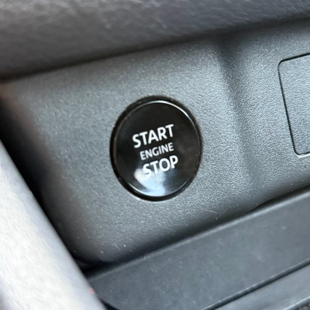 Used 2024 Nissan Rogue S FWD image 26