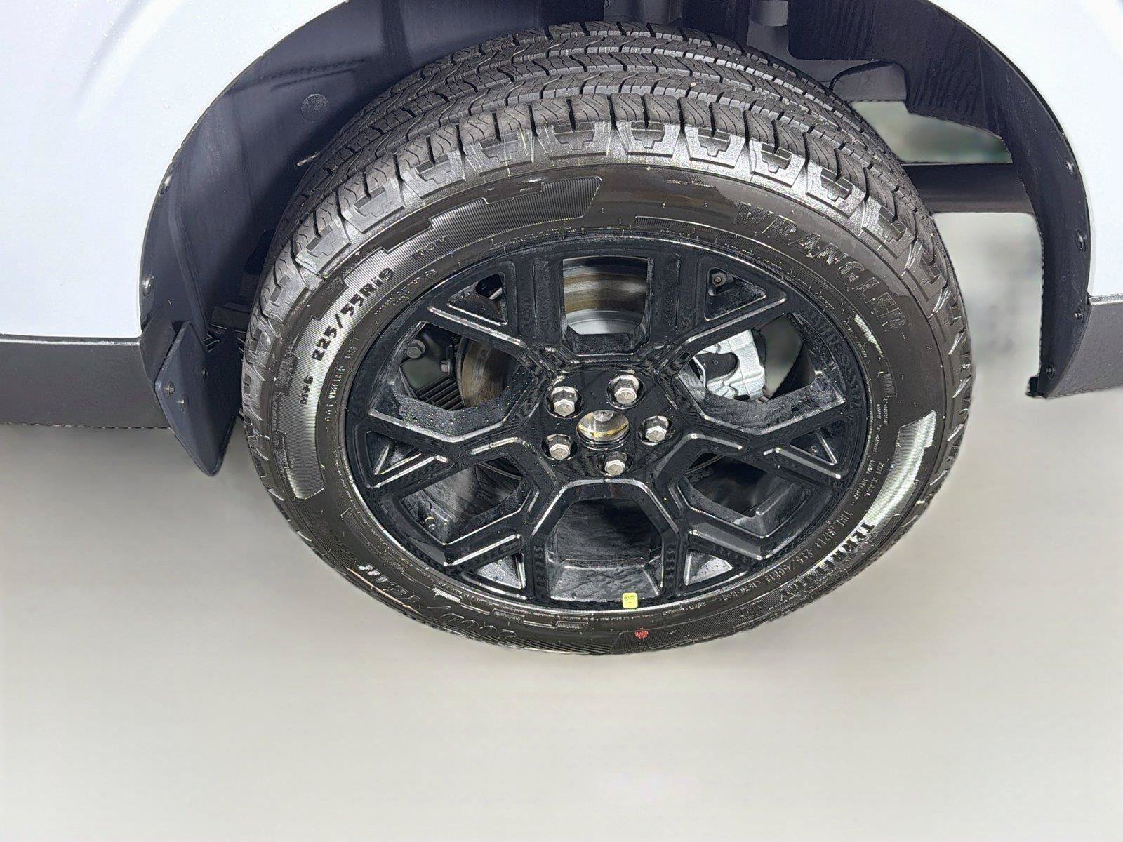 New 2026 Ford Maverick Lariat w/ Black Appearance Package AWD/4WD image 36