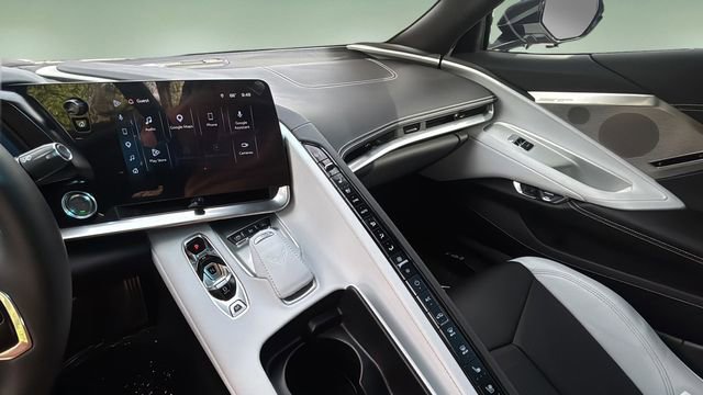 Used 2024 Chevrolet Corvette Stingray Preferred Cpe w/ Z51 Performance Package image 30