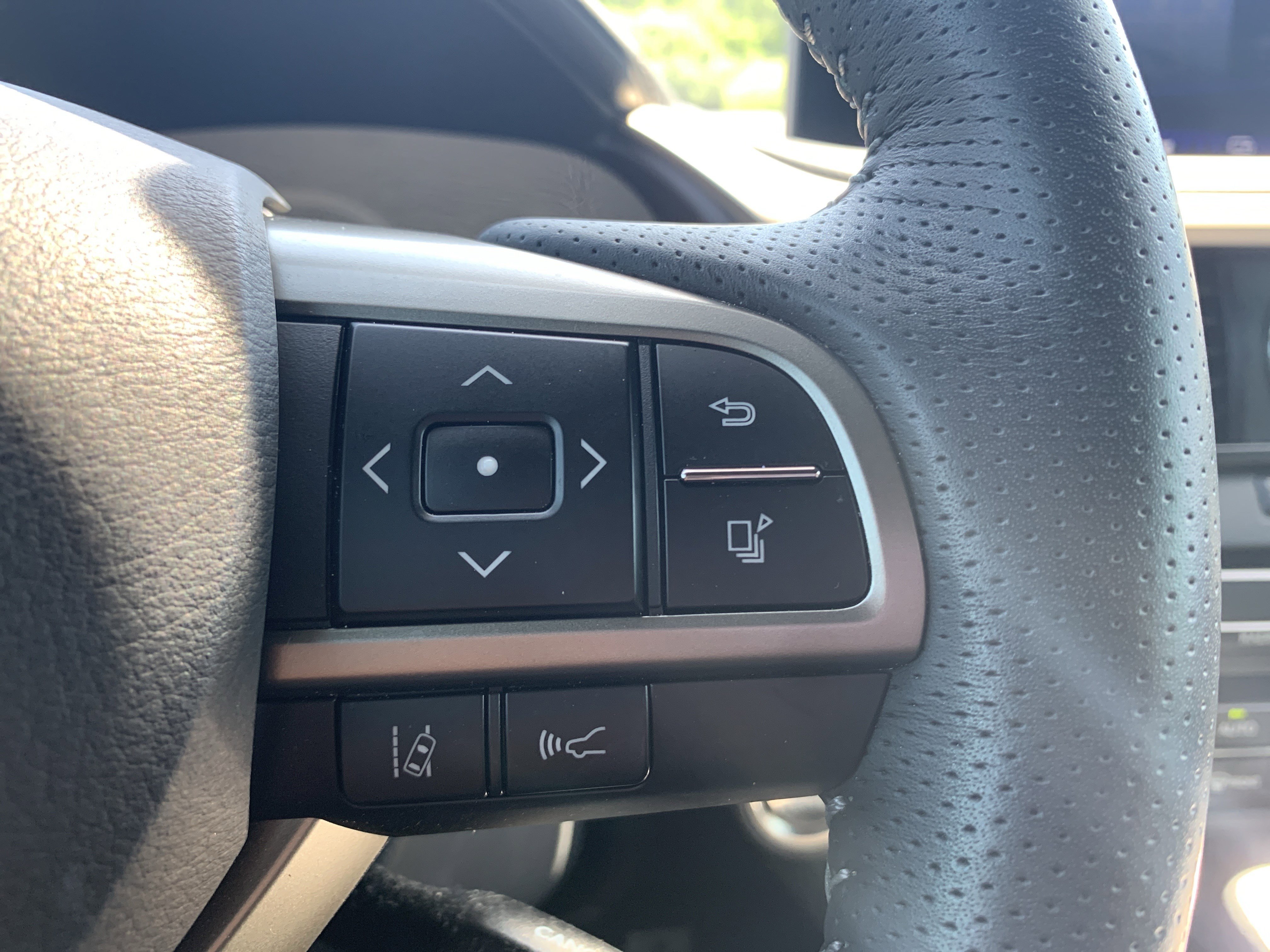 Used 2022 Lexus RX 350 F Sport w/ Accessory Package image 20