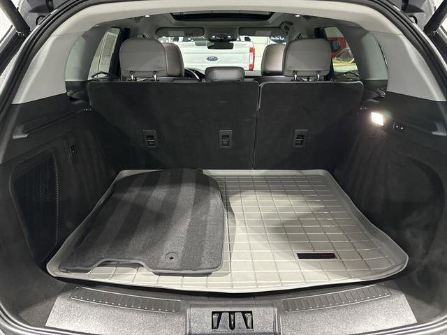 Used 2022 Lincoln Corsair Reserve w/ Sport Package image 38