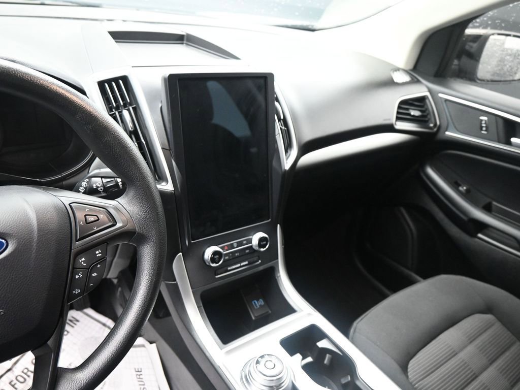 Used 2024 Ford Edge SEL w/ Convenience Package AWD/4WD image 14