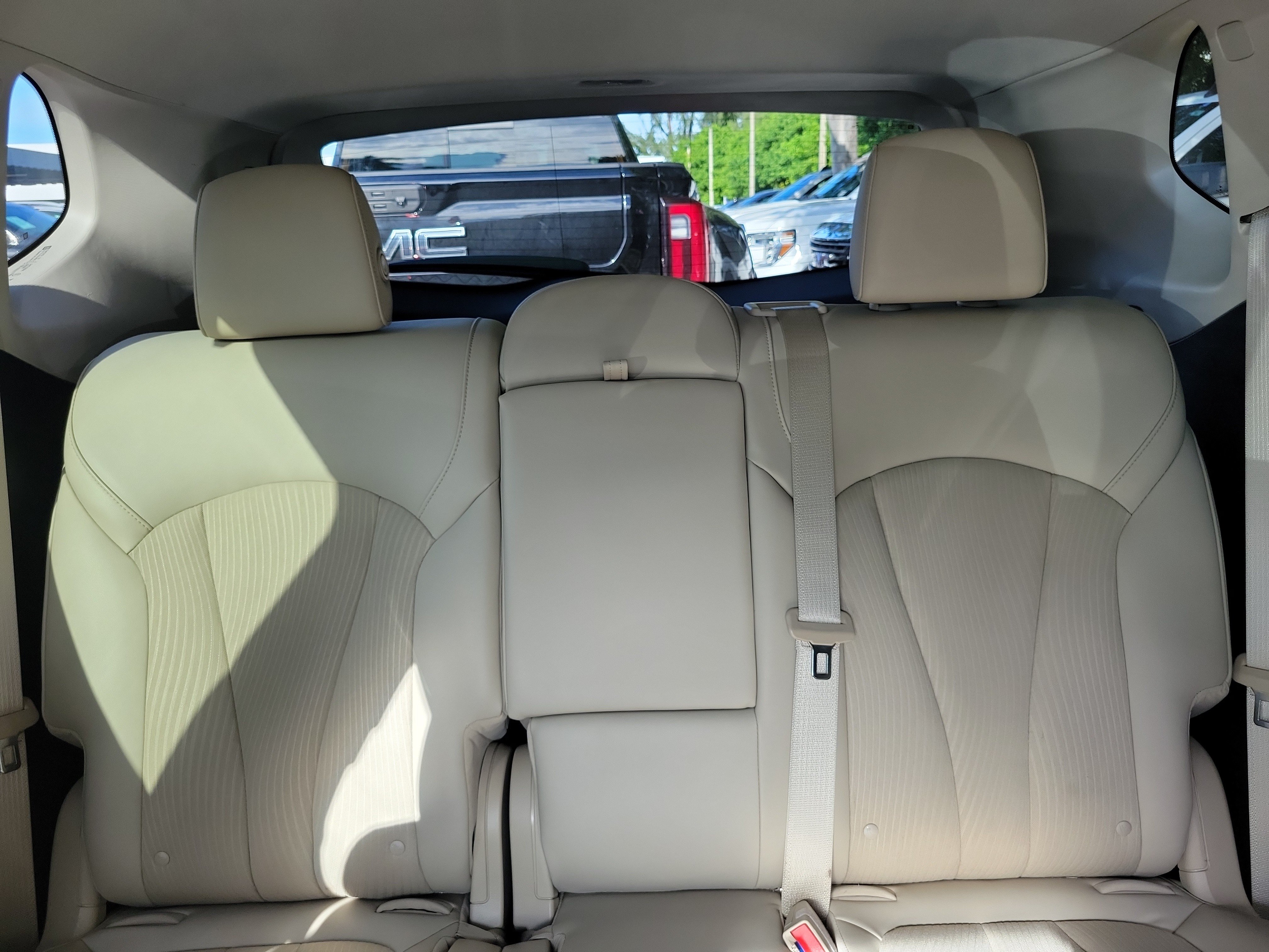 Used 2020 Buick Envision Preferred FWD image 15