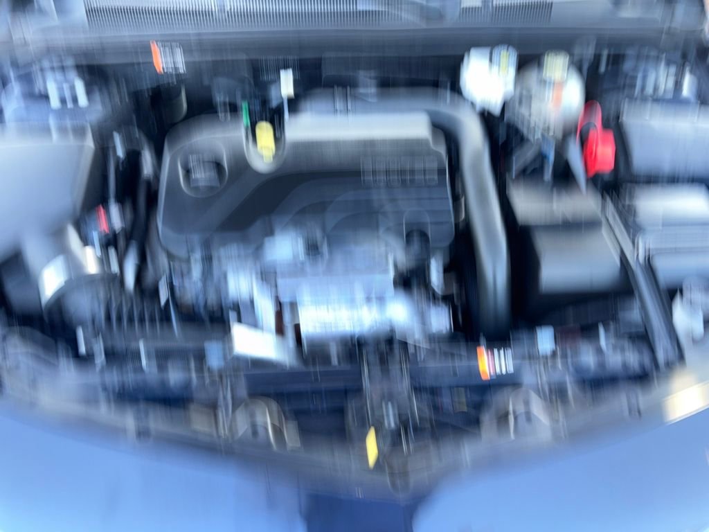 Used 2023 Chevrolet Malibu LT image 33