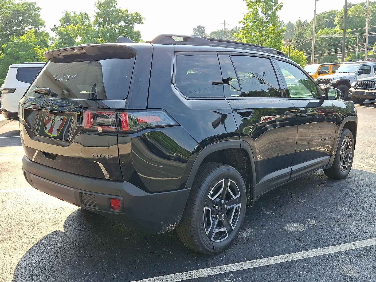 New 2026 Jeep Cherokee Limited AWD/4WD image 3
