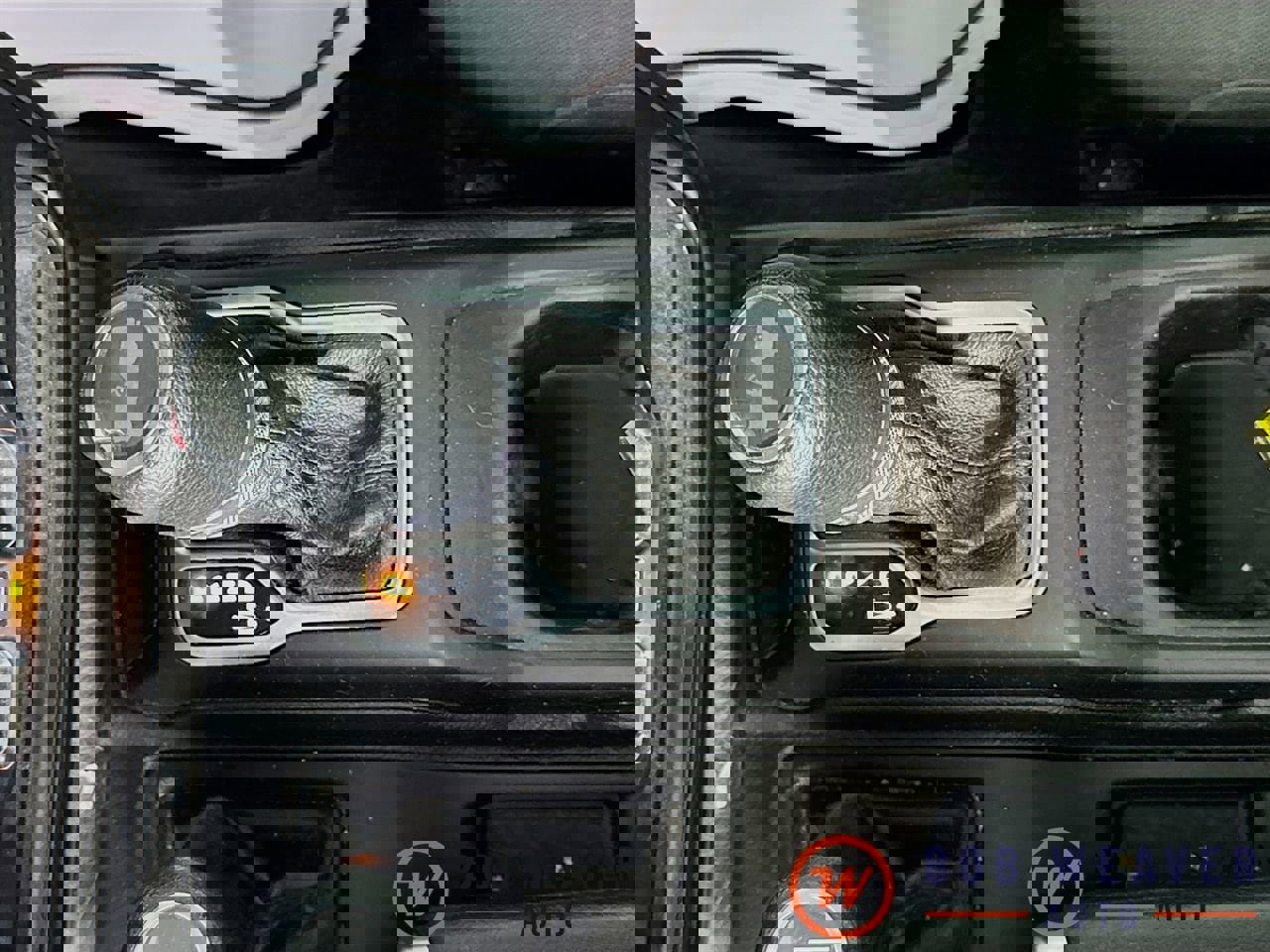 Used 2020 Jeep Wrangler Unlimited Sport S image 17