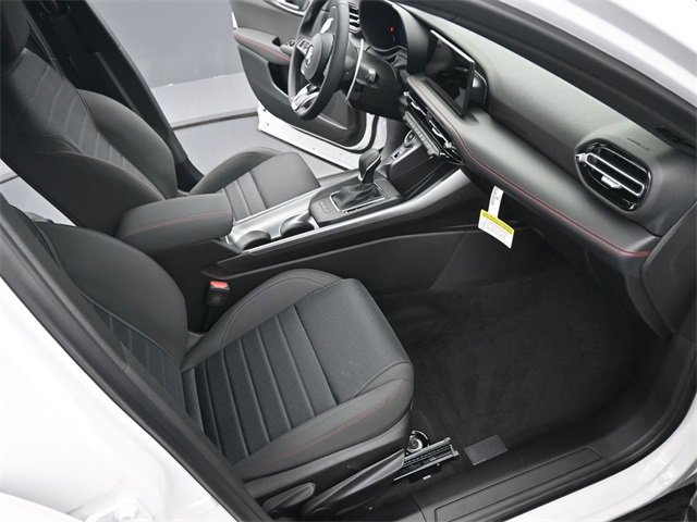 New 2025 Dodge Hornet R/T image 17