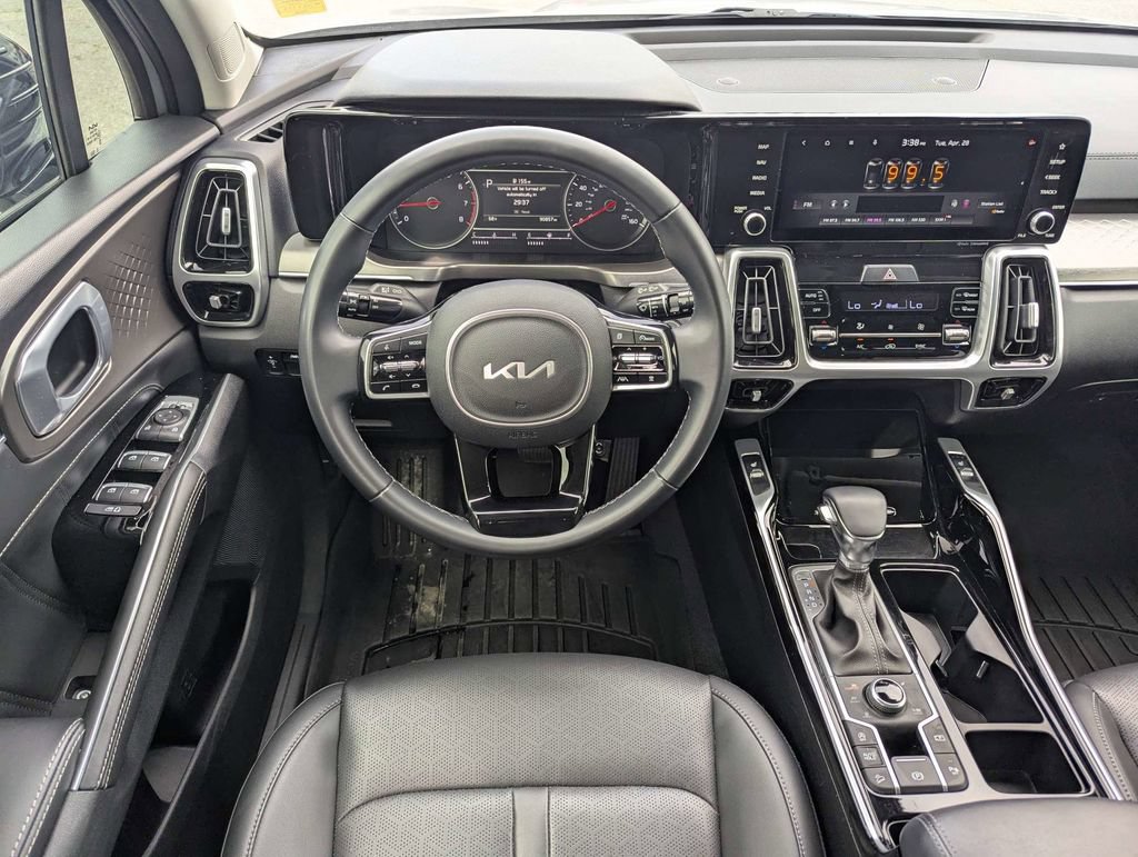 Used 2022 Kia Sorento SX AWD/4WD image 17