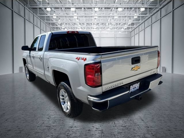 Used 2018 Chevrolet Silverado 1500 LT w/ All Star Edition AWD/4WD image 10