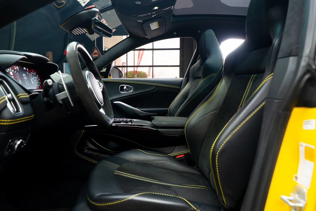 Used 2022 Aston Martin DBX AWD/4WD image 31
