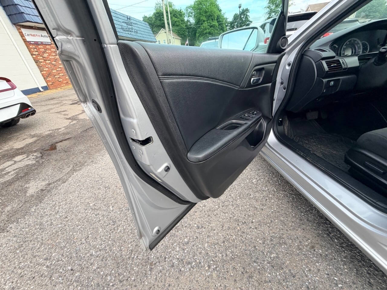 Used 2014 Honda Accord EX image 35